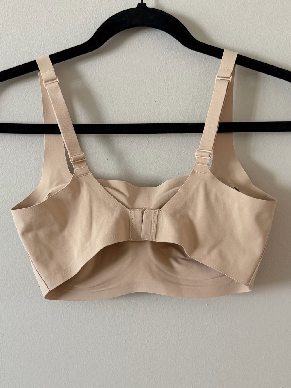 Skims Naked Scoop Bralette Wireless Bra - Picture 6 of 8